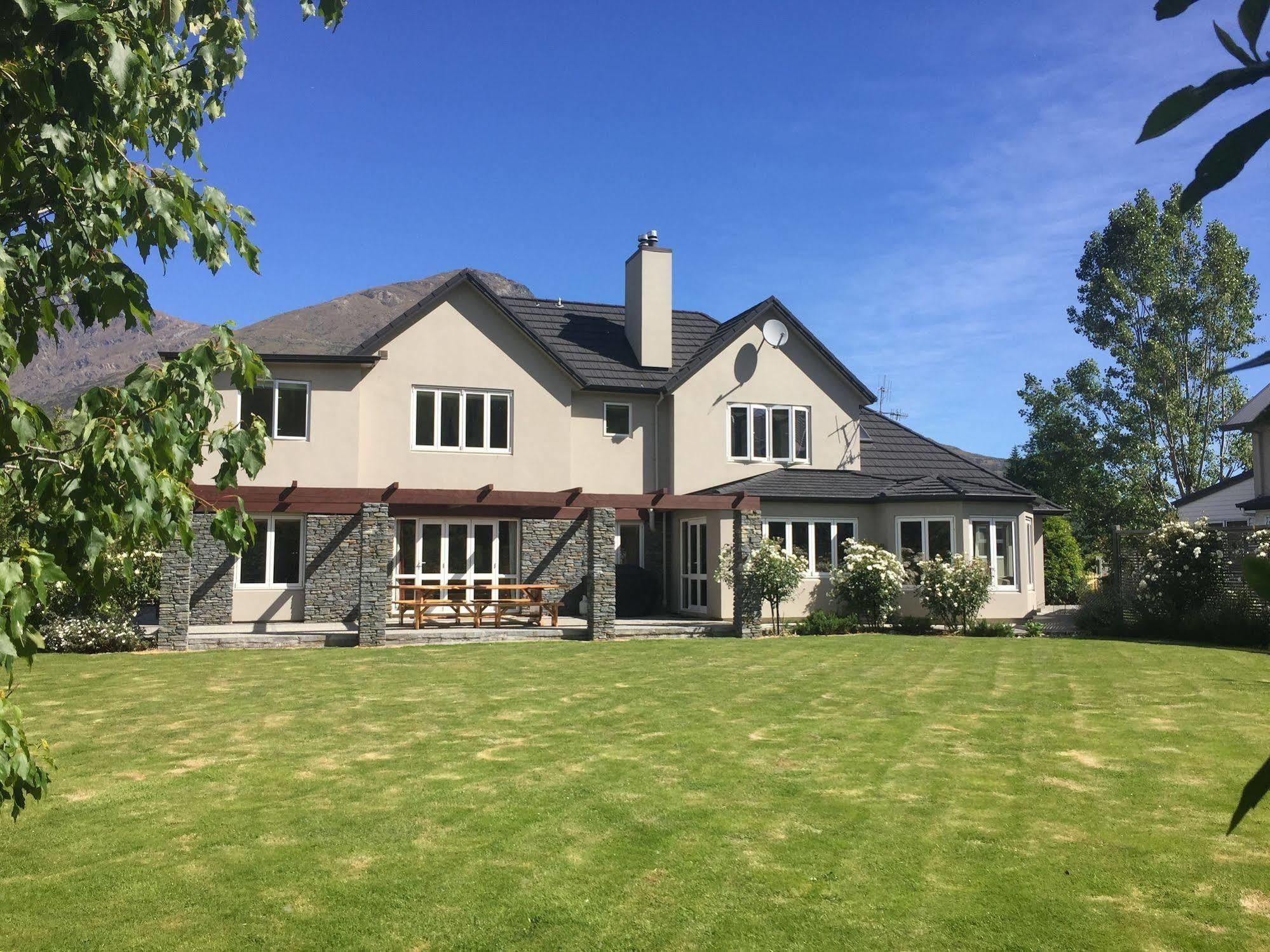 Queenstown Country Lodge